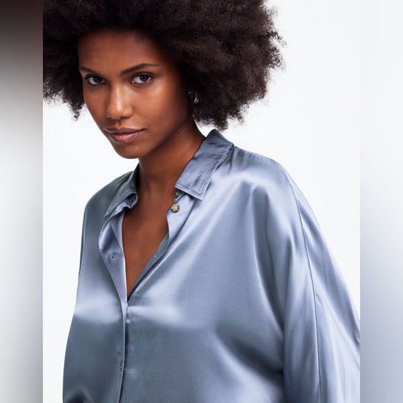 Madewell relaxed dolman button up shirt in satin - Picture 4 of 7